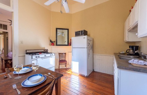 Bywater Casa | Mejor Bloque en Bywater - A Side (Licencia # 17STR-11942)