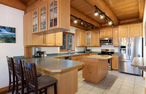 Scotch Creek Chalet De Esquí | Best Family Vacation Rental in Shuswap