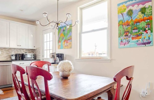 Greenwich Apartamento | Best hotel alternative for big group, near train