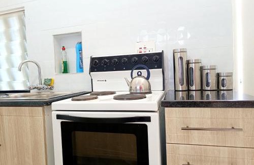 Harare Apartamento | Best location 1-Bed Apartment in Harare