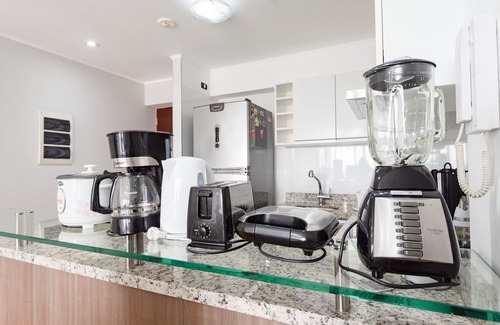 Miraflores Apartamento | BEST LOCATION BALCONY! MIRAFLORES HEART 1BD/1.5BA