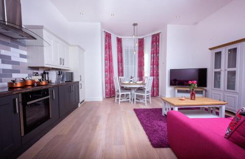 Headington Apartamento | Best Luxury Apart Hotel in Oxford- Beechwood House