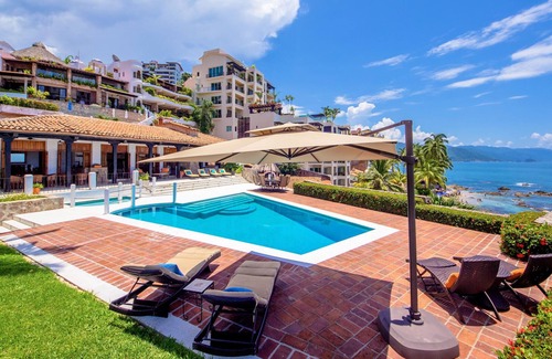 South Shore Hotel Area Villa | LA MEJOR VILLA FRENTE AL MAR CON PERSONAL COMPLETO