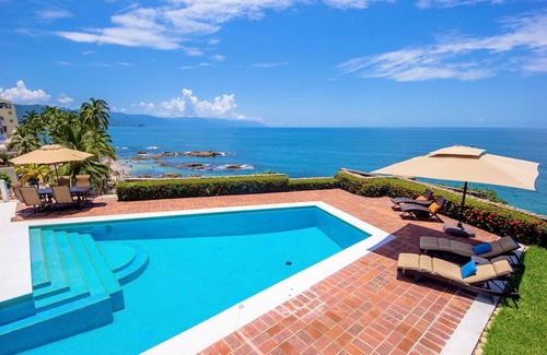South Shore Hotel Area Villa | LA MEJOR VILLA FRENTE AL MAR CON PERSONAL COMPLETO
