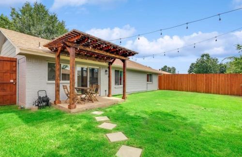Irving Casa | Best of Irving - Yard Firepit Free Parking