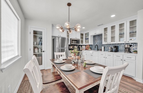 McAllen Casa | Best of McAllen! Sleeps 10+ pets