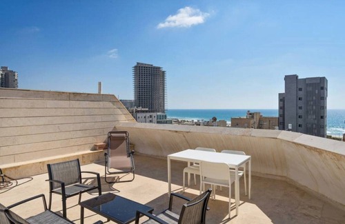 Bat Yam Apartamento | La mejor oferta en bat yam 2 minutos a pie de la playa y el balc