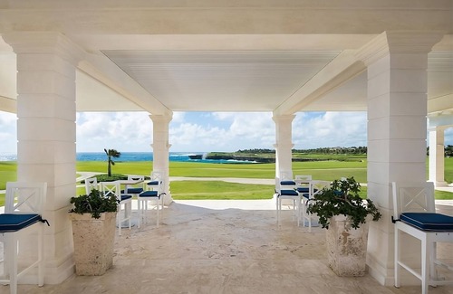 Punta Cana Apartamento | Best Place to Unwind! Two Spacious 2BR Suites, Swimming Pool, Beachfront!