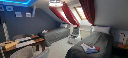 Wittenberge Apartamento | Best-Preis -VIP Lounge- mit Netflix, Self-Check-In, eBike Ladestation, Fahrradraum, WLAN und Netflix - direkt am Elberadweg im Herzen von Wittenberge