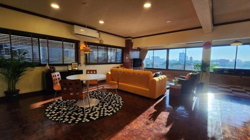 Talat Noi Apartamento | Best River view, Retro vibe studio apartment - Bangkok Old Town