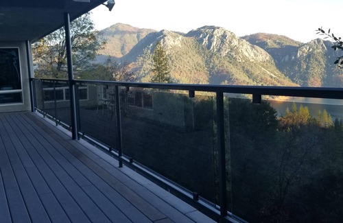 Lakehead Casa | Ago Fechas disponibles! Increíble casa con hermosas vistas panorámicas - ¡Bañera de hidromasaje!