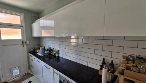 Wellington Casa | Best room near the stadium, train station, & parliament precinct