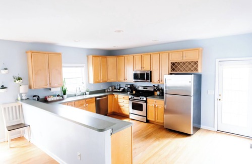 Ridge St. Casa | Best Sleeping & Gathering Home by Downtown and UVA