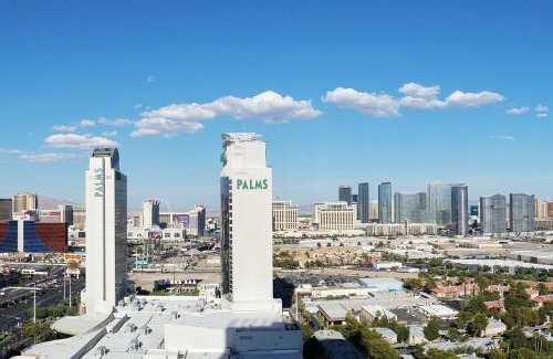 Las Vegas Casa | Best Strip City Views Balcony Suite No Resort Fee