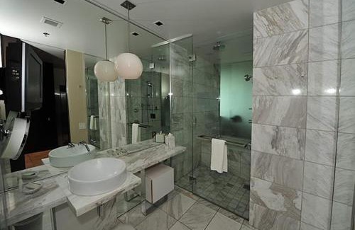Las Vegas Casa | Best Strip City Views Balcony Suite No Resort Fee
