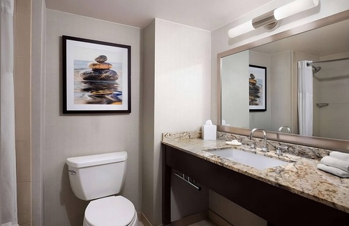 South Redondo Hotel | Best Value, Quality Stay! Pet-Friendly, Short Drive to Venice Beach Boardwalk