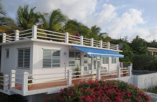 Bravos de Boston Apartamento | Las mejores vistas en Vieques!