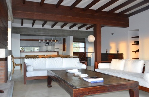 El Chorro Casa | Best Villa in Manantiales(Punta del Este)