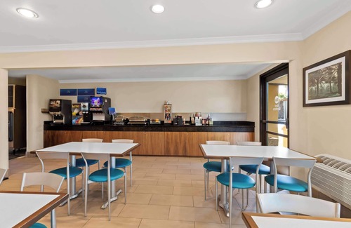 Indio Hotel | Best Western Date Tree Hotel