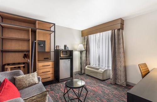 Edgehill Hotel | Best Western Downtown Plus Music Row