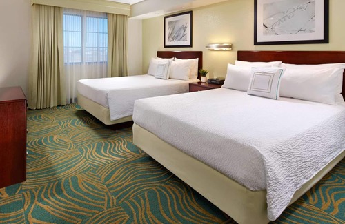 Hesperia Hotel | Best Western Hesperia-Victorville Suites
