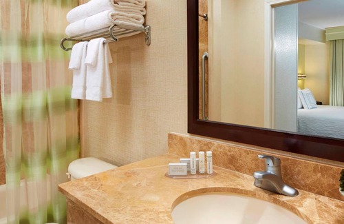 Hesperia Hotel | Best Western Hesperia-Victorville Suites