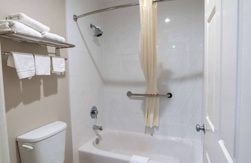 South Side Hotel | Best Western Paradise Inn
