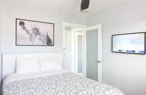 Hillside Casa | Best XL Home To Visit NYC+Hot Tub+Newark Airport+Free Parking