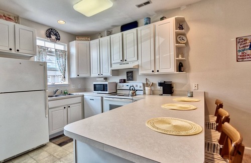 Bethany Breeze Casa | Bethany Beach * Wonderful 2 BR Townhouse * sleeps 8