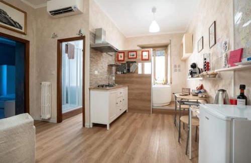 Quartiere XXIII Alessandrino Apartamento | Bettí House vasca idromassaggio metro C Alessandrino - San Giovanni e trenino laziali-Termini -Bettí House