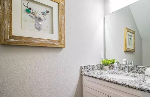 Bartow Casa | Better inn Bartow - King Bed