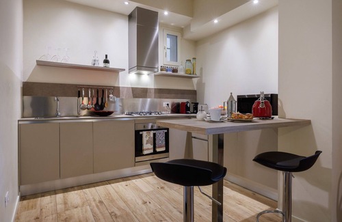 Santissima Annunziata Apartamento | Apartamento en Florencia con 3 habitaciones, capacidad 6