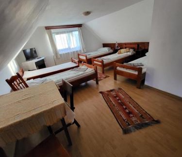 Miercurea-Ciuc Casa | Betty Panzio