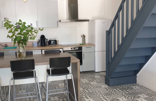 Saint-Martin-de-Crau Apartamento | Casa rural en propiedad agrícola para 5 personas, cerca del centro.