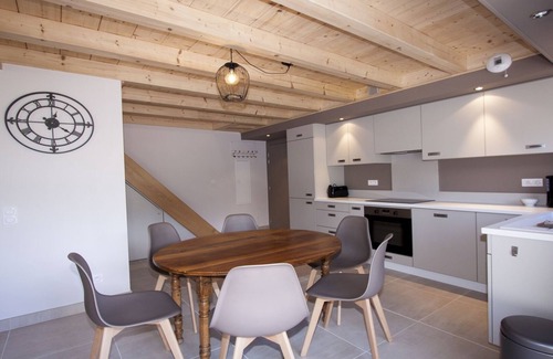 Faverges-Seythenex Apartamento | ENTRE EL LAGO Y LAS MONTAÑAS: La Sambuy ★★★★ - NUEVO PARA 2019 A 5 minutos del lago de Annecy