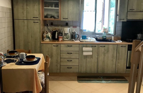Lanciole Cabaña | Between Lucca and Florence in a medieval castle in Tuscany