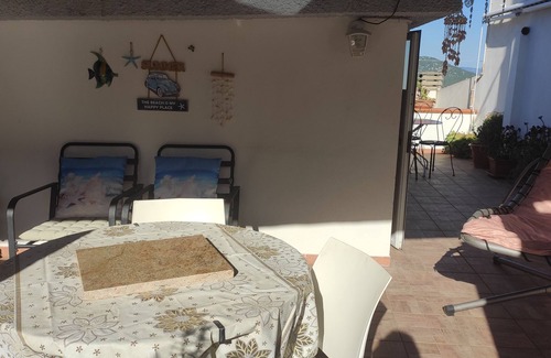 Dorgali Casa | Between the blue sea of Gonone and the coast and the green mountain