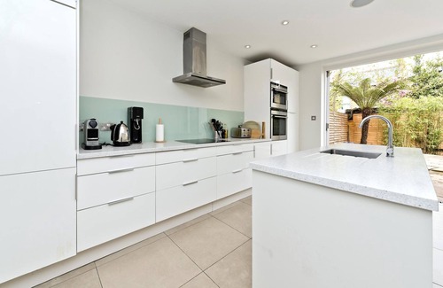 Northcote Casa | Between the Commons