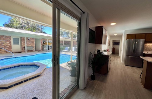 Savannah Casa | Betz Creek Retreat! Pool & Dock