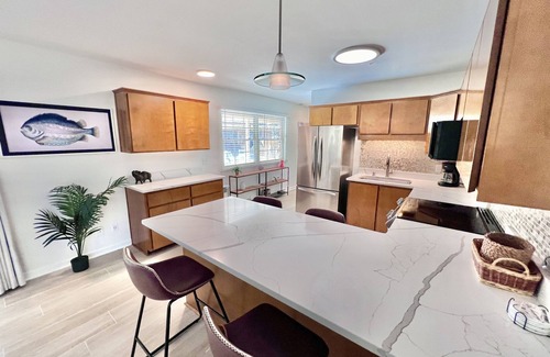 Savannah Casa | Betz Creek Retreat! Pool & Dock