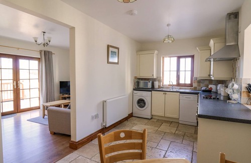 Mwnt Cabaña | BEUDY, family friendly, country holiday cottage in Cardigan