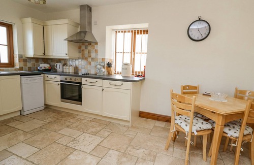 Mwnt Cabaña | BEUDY, family friendly, country holiday cottage in Cardigan
