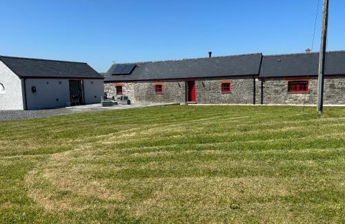 Llanybri Casa | Beudy Howel - A beautiful converted barn close to the coast