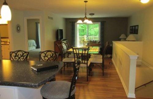 Beulah Apartamento | Beulah Land Guest House w/King Bed & Jacuzzi Tub