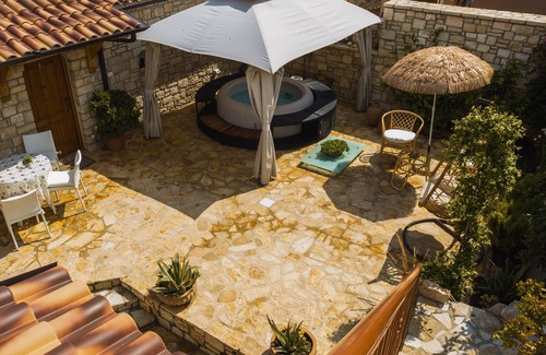 Qeparoi i Siperm Villa | Beutiful House in Upper Qeparo, coast of Albania