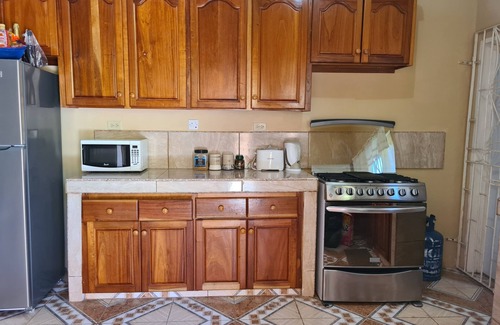Rhyne Park Village Casa | Bev Rosevilla