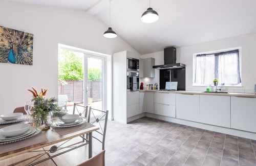 Beverley Casa | Beverley Central Quiet 3 bedroom Homey Parking