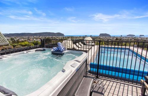 Whangamata Casa | Beverley Hills Cottage