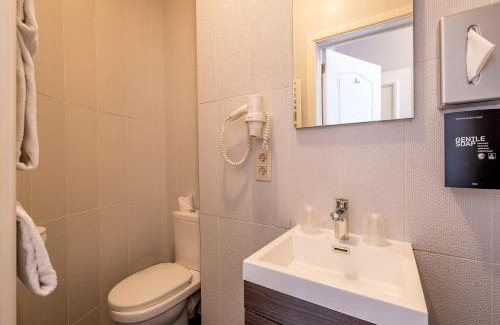 Postel Hotel | Beverly Hills Hotel
