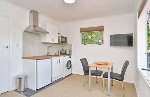 Avonhead Apartamento | Bevington - Renovated 1 bedroom Studio